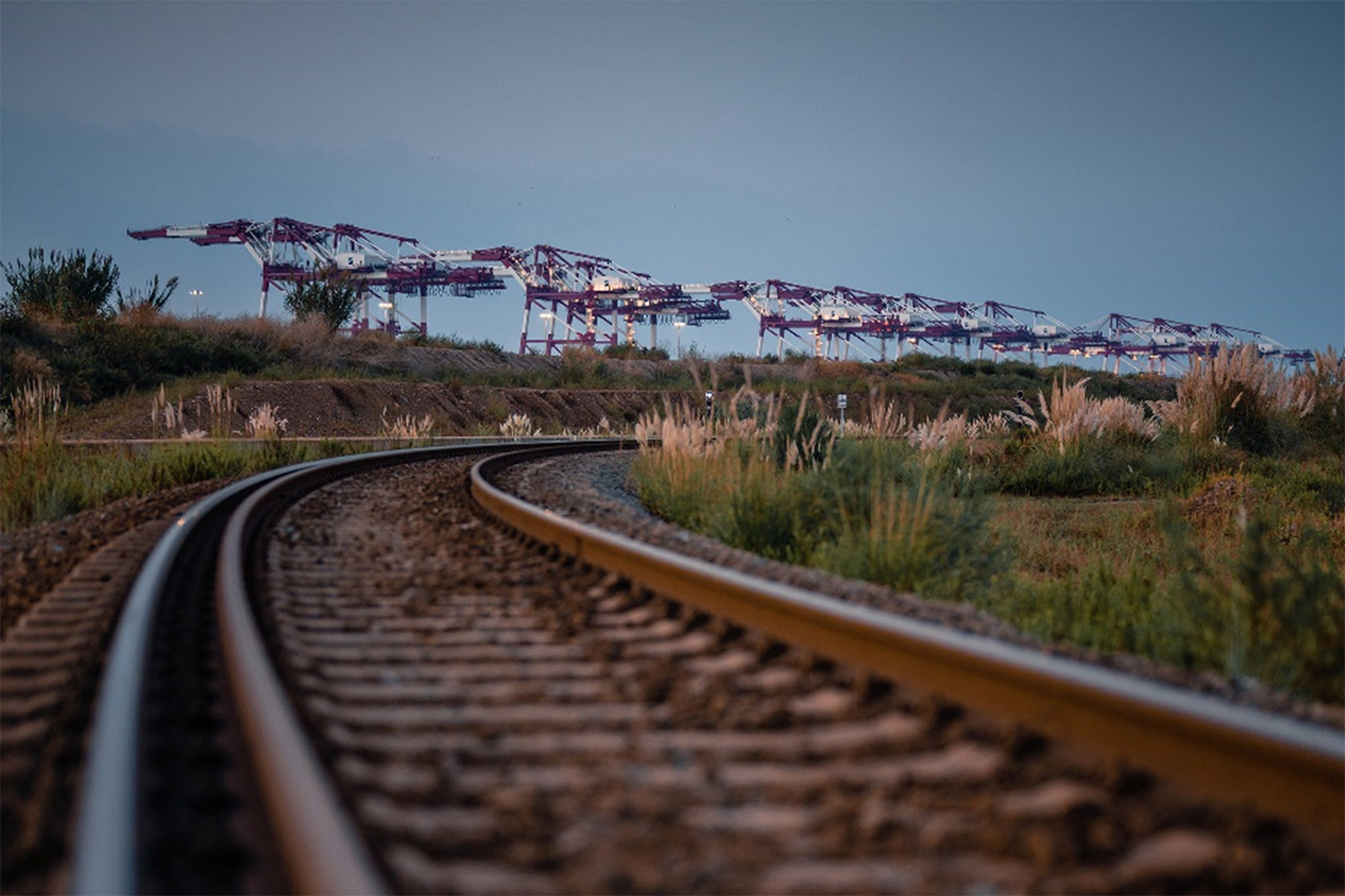 port barcelona ferrocarril